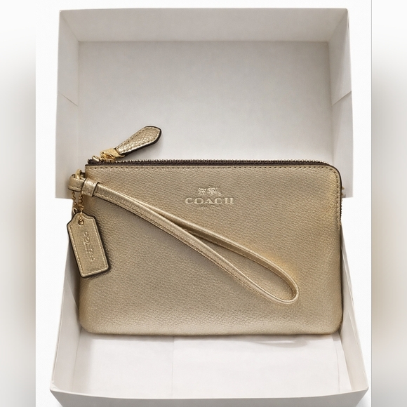💛 Coach Metallic Gold Leather Wristlet Pouch | With Original Box 💛